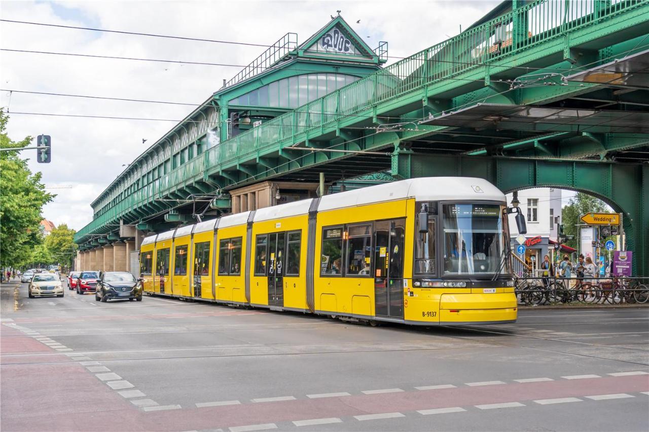 Holiday 33 Apartments Efg Schoenhauser Allee Mit Balkon ベルリン エクステリア 写真