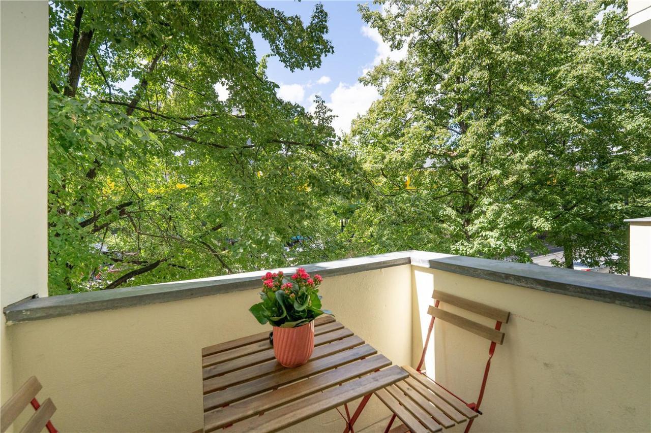 Holiday 33 Apartments Efg Schoenhauser Allee Mit Balkon ベルリン エクステリア 写真
