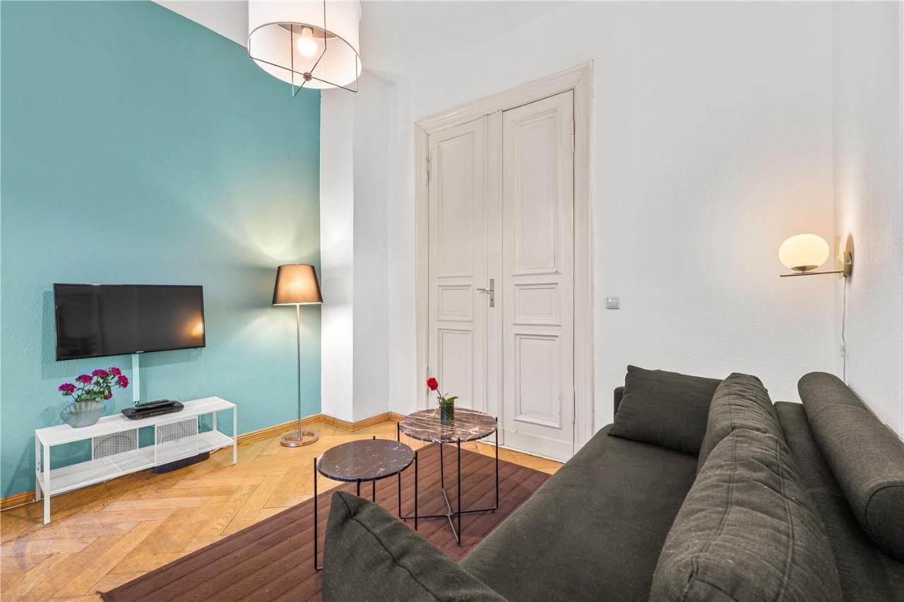 Holiday 33 Apartments Efg Schoenhauser Allee Mit Balkon ベルリン エクステリア 写真